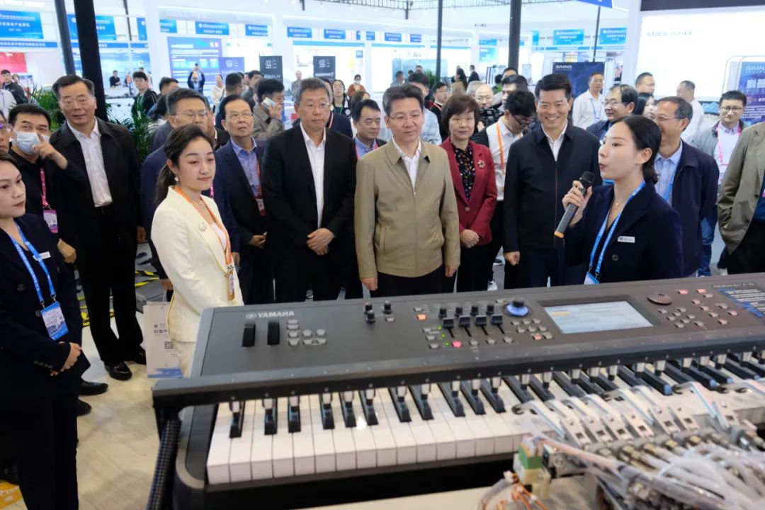 磐石科技攜多件創(chuàng)新展品精彩亮相蕪湖科博會